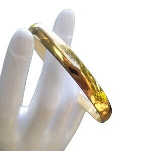 MONET VINTAGE 1960S GOLDTONE BANGLE BRACELET